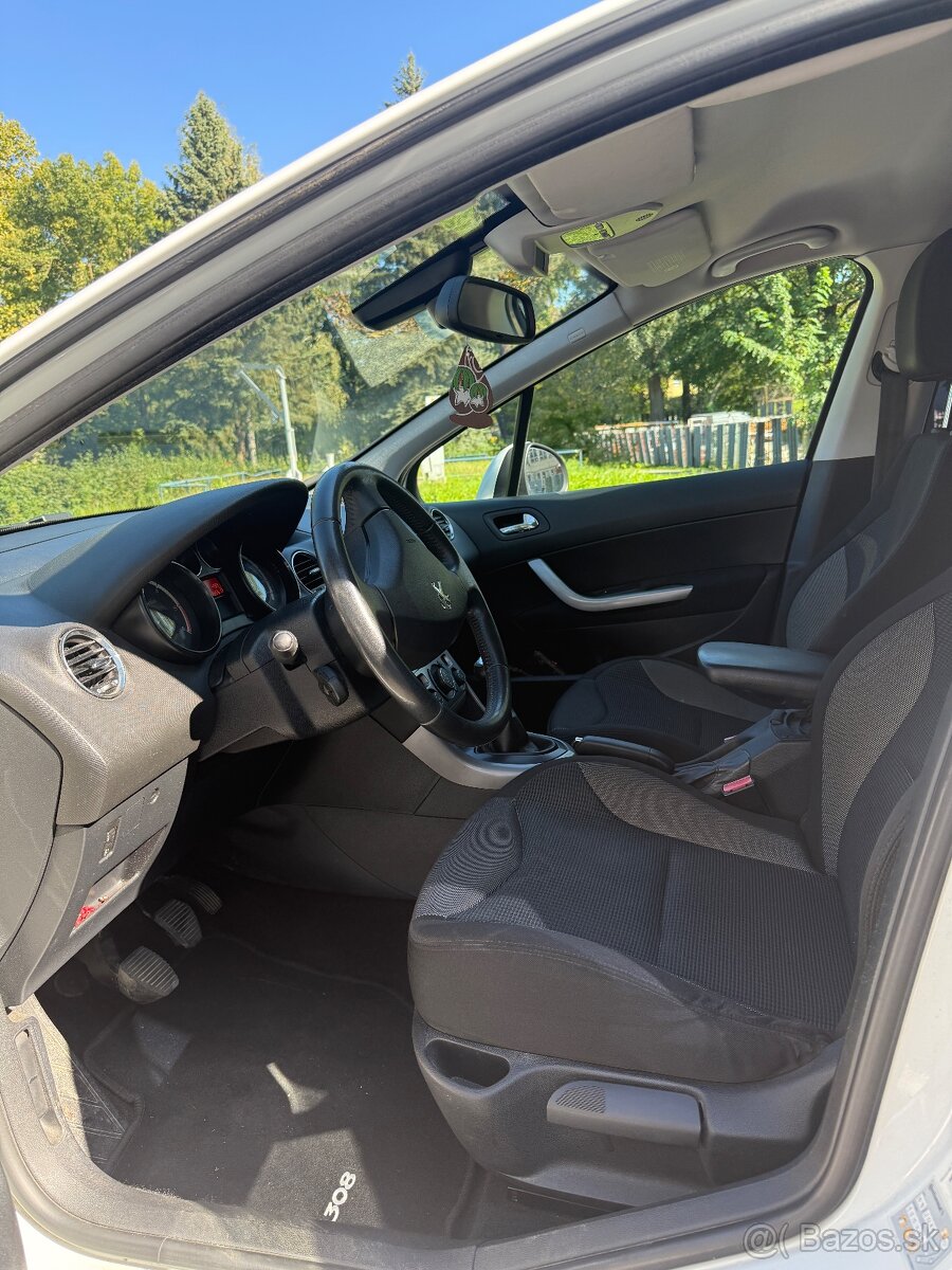 Peugeot 308 1.6HDI - 5