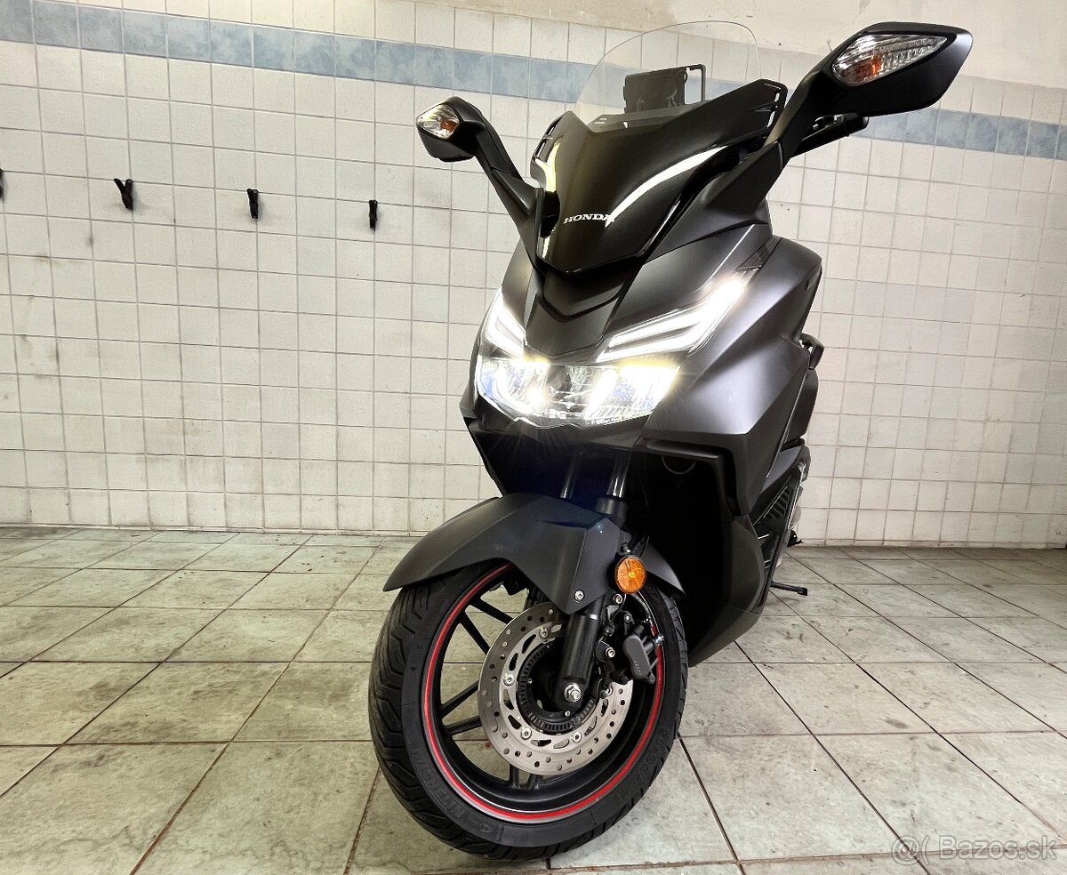 Skuter Honda Forza 125 - 5