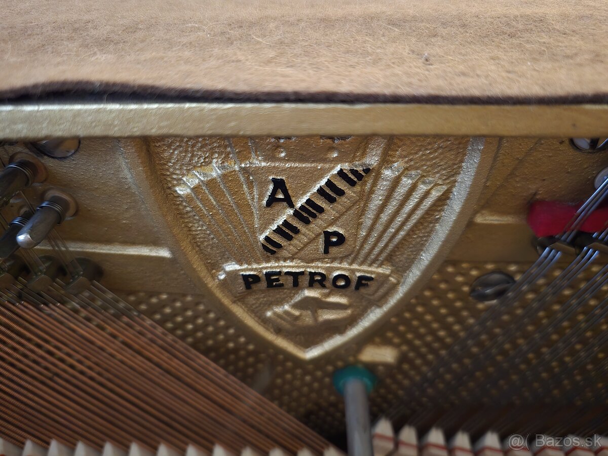 Piano Petrof - 5
