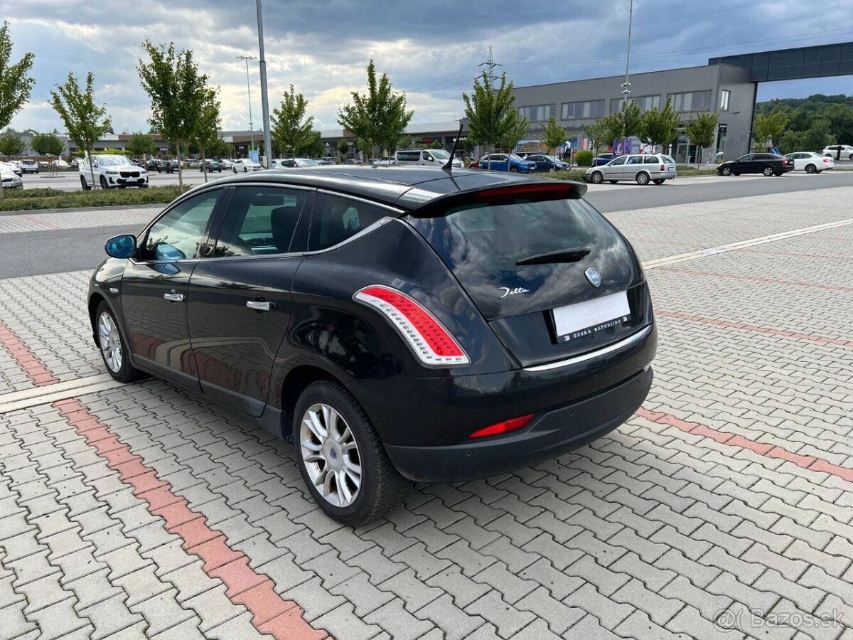 Lancia Delta 2.0 JTD 121kw 6 rychl 1. maj v ČR - 5