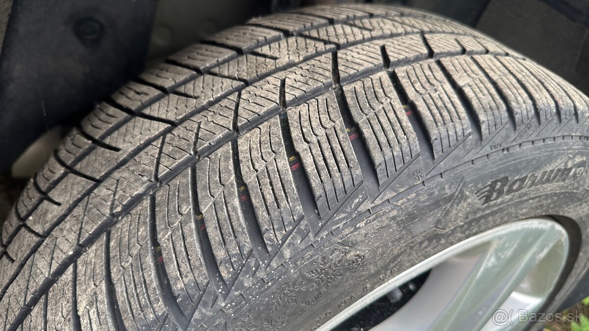 Predám zimné pneu na plechových diskoch 225/50 R17 - 5