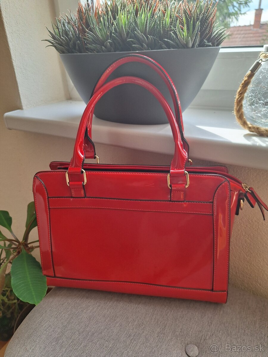 Kabelka červena Baťa - 5