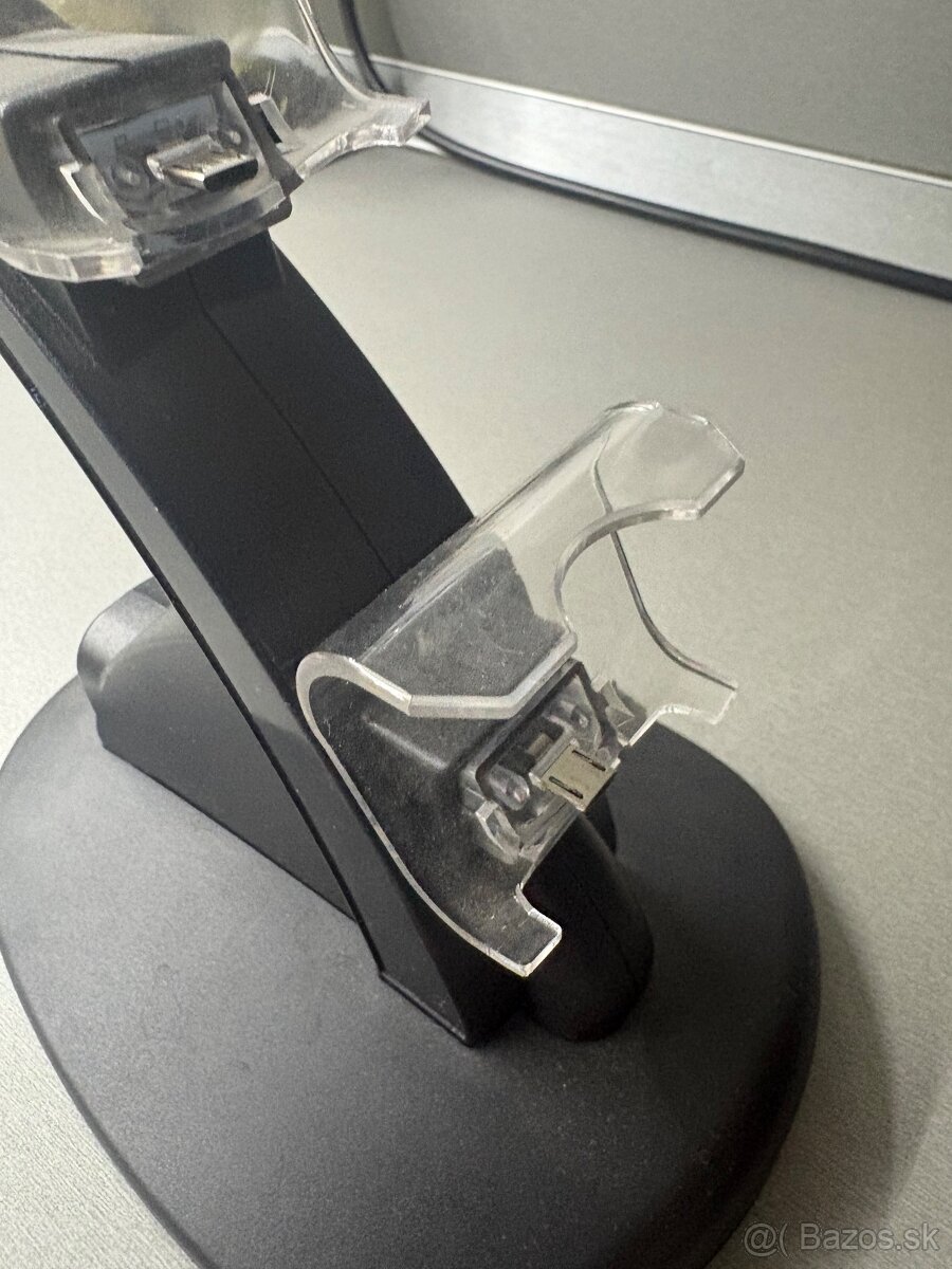 Stojan na PlayStation joystik - 5