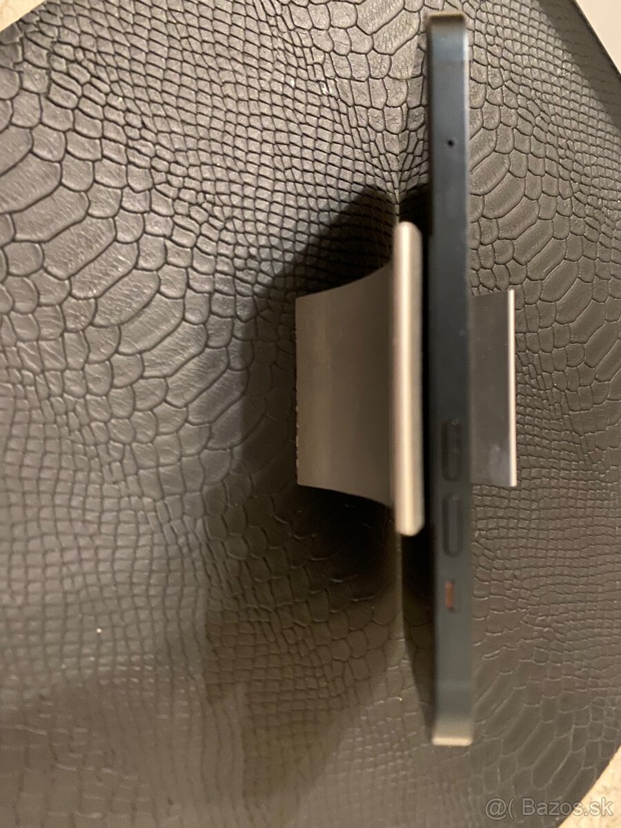 Predam Iphone 13 Midnight - 128GB - 5