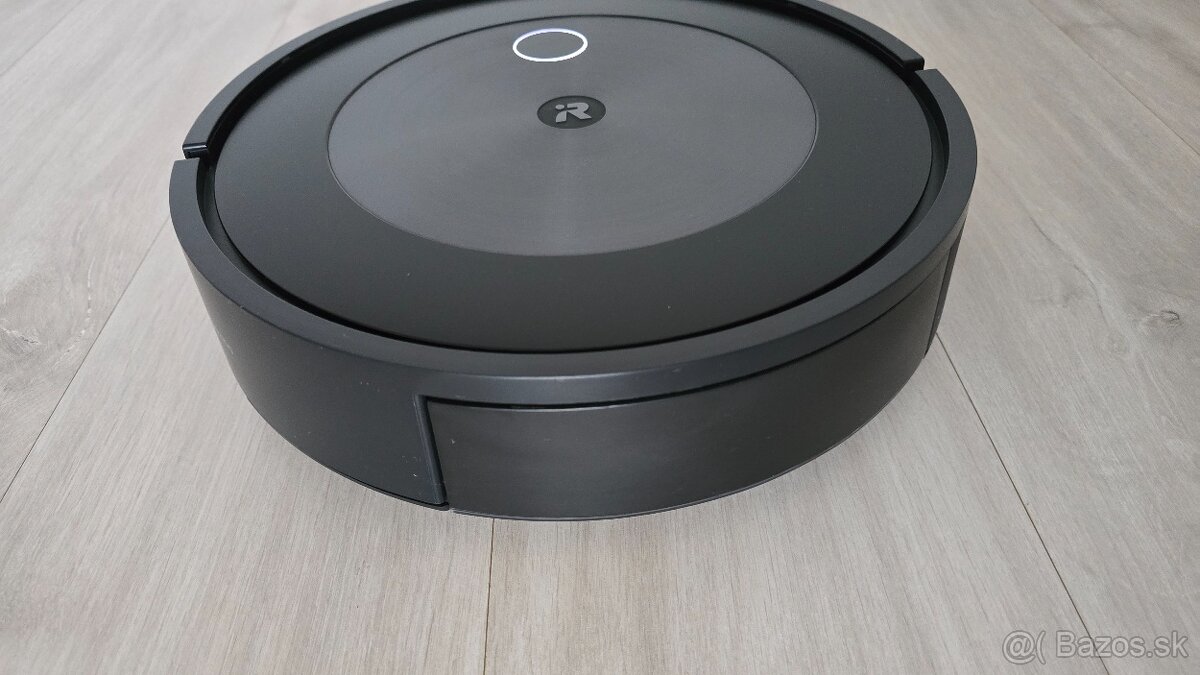 iRobot Roomba j7 - 5