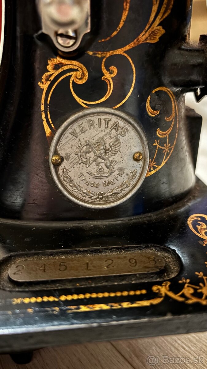 Starozitny šijaci stroj Veritas - 5