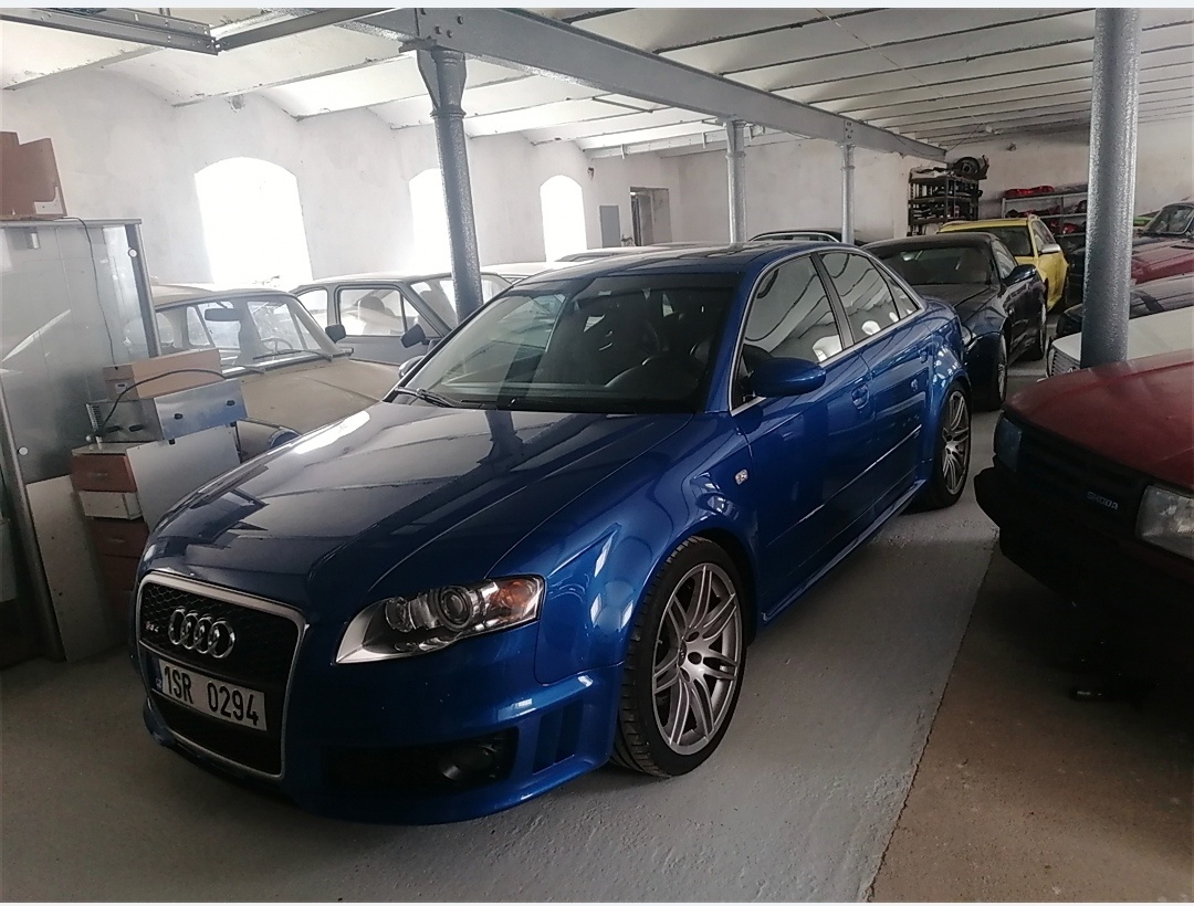 Prodám Audi RS4 4.2 V8 Exclusive B7 - 5
