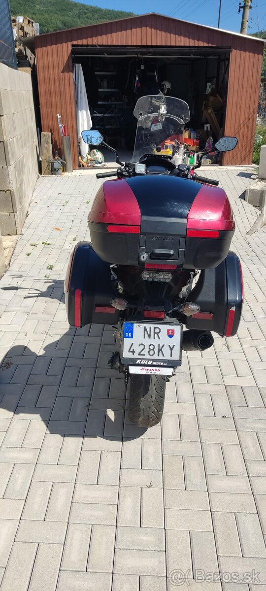 Predám Honda Integra NC750 D - 5