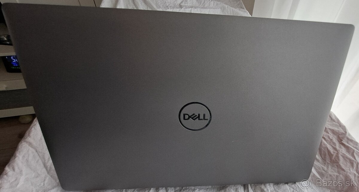 Dell Latitude 5520 - 5