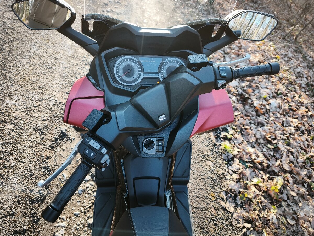 Honda Forza 125 cc - 5