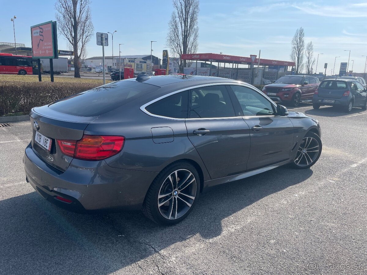 BMW 330d GT 2015 . 3.0 diesel - 5