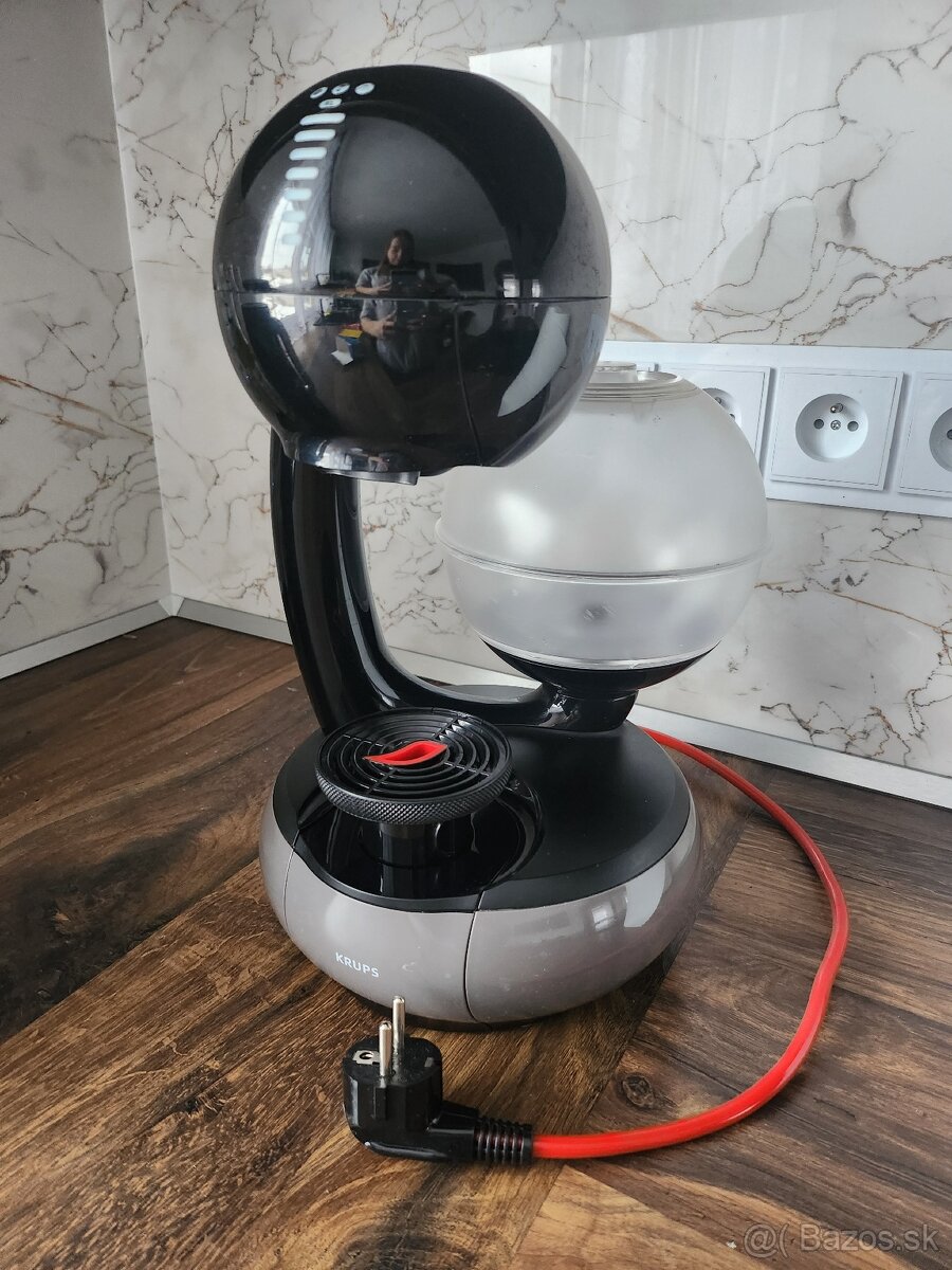 Kapsulovy kavovar dolce gusto - 5