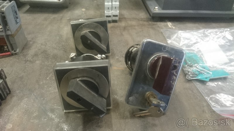 Elektroinstalacny material - 5