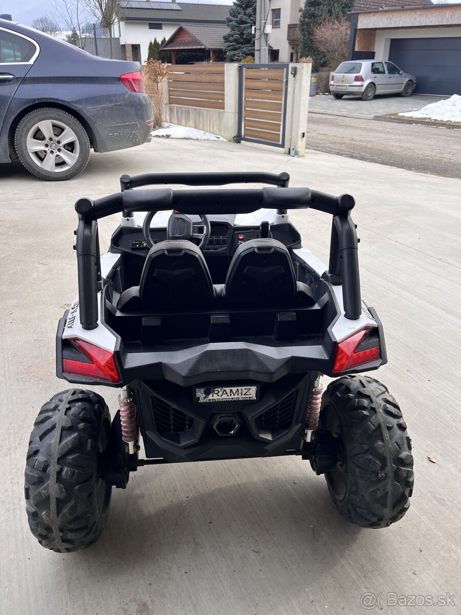 Predám elektrické autíčko. - 5