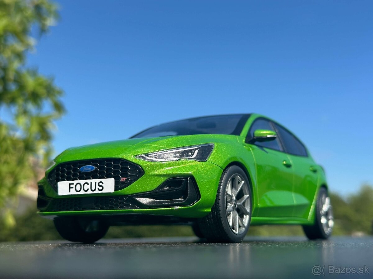 FORD zberatelsky model v mierke 1:18. - 5