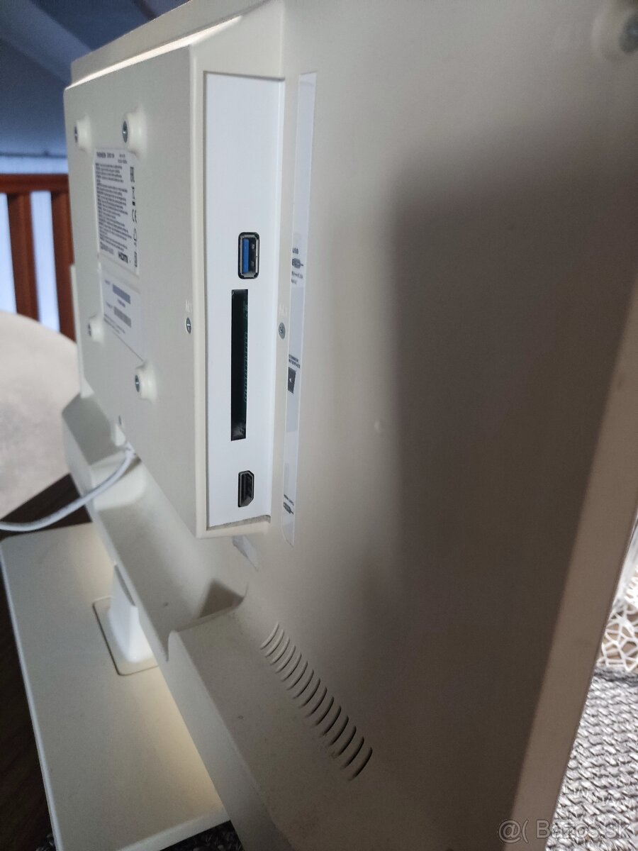 Thomson biely televízor - 5