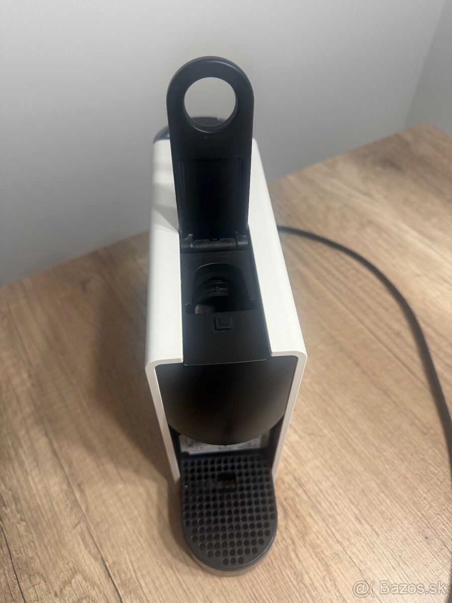 Kapsulový kávovar nespresso Essenza mini - 5