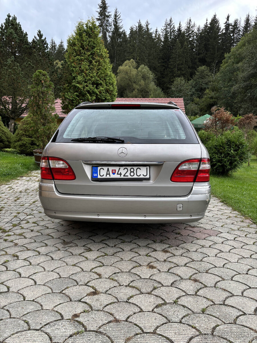 Mercedes-Benz E-Class 270 CDI – 2003 - 5