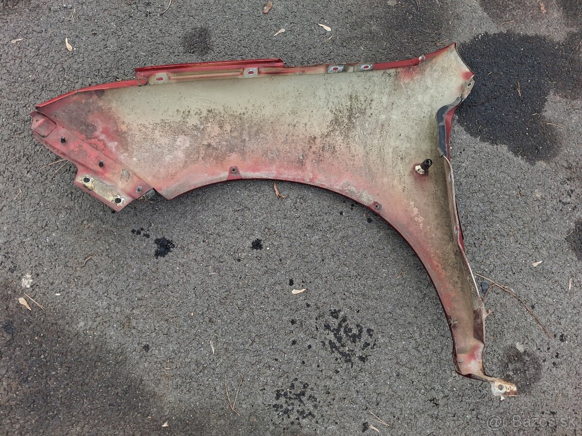 Škoda Fabia 1 blatnik - 5