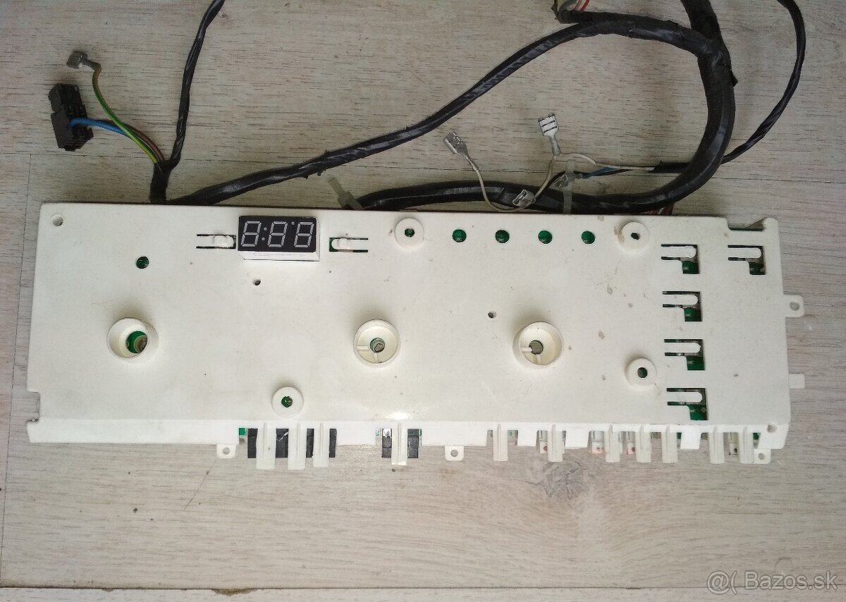 Rozpredám práčku Whirlpool AWG - 5