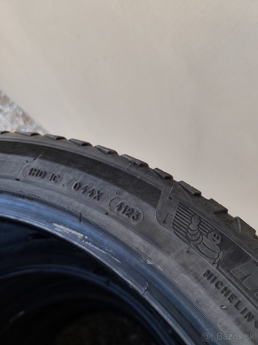 245/40R19 Celoročné Michelin DOT4123 - 5