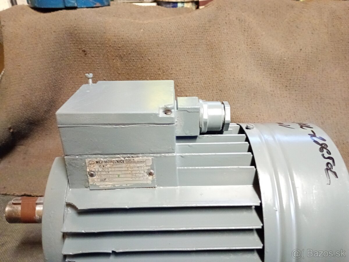 Predám elektromotor na 380- 400V. - 5