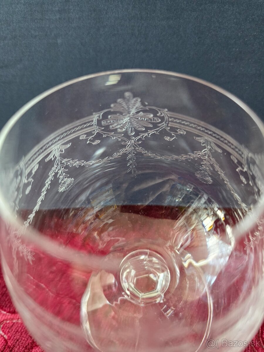 Koňakova súprava. - 5