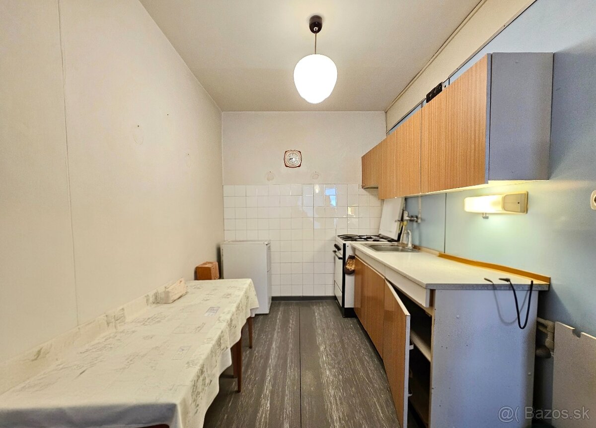 1,5 IZBOVÝ BYT, 40m², AMURSKÁ ULICA, KOŠICE - NAD JAZEROM - 5