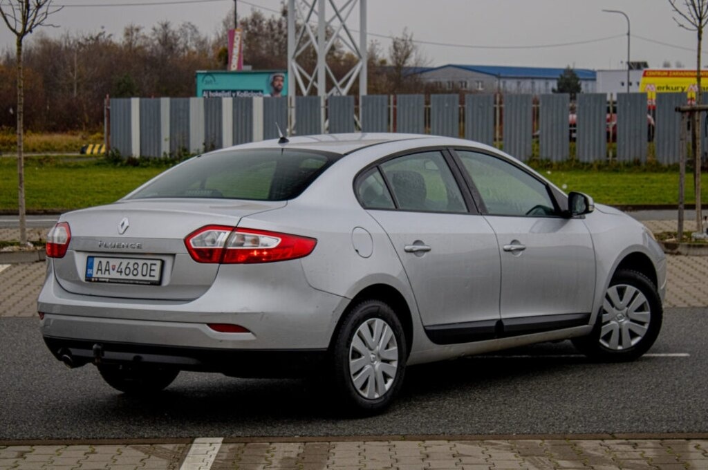 Renault Fluence 1.6 16V 81kW MT/5 - 1. majiteľ - 5