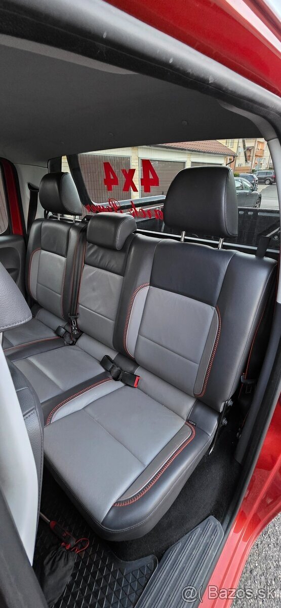 AMAROK 2.0TDI 4X4 MANUÁL 6
