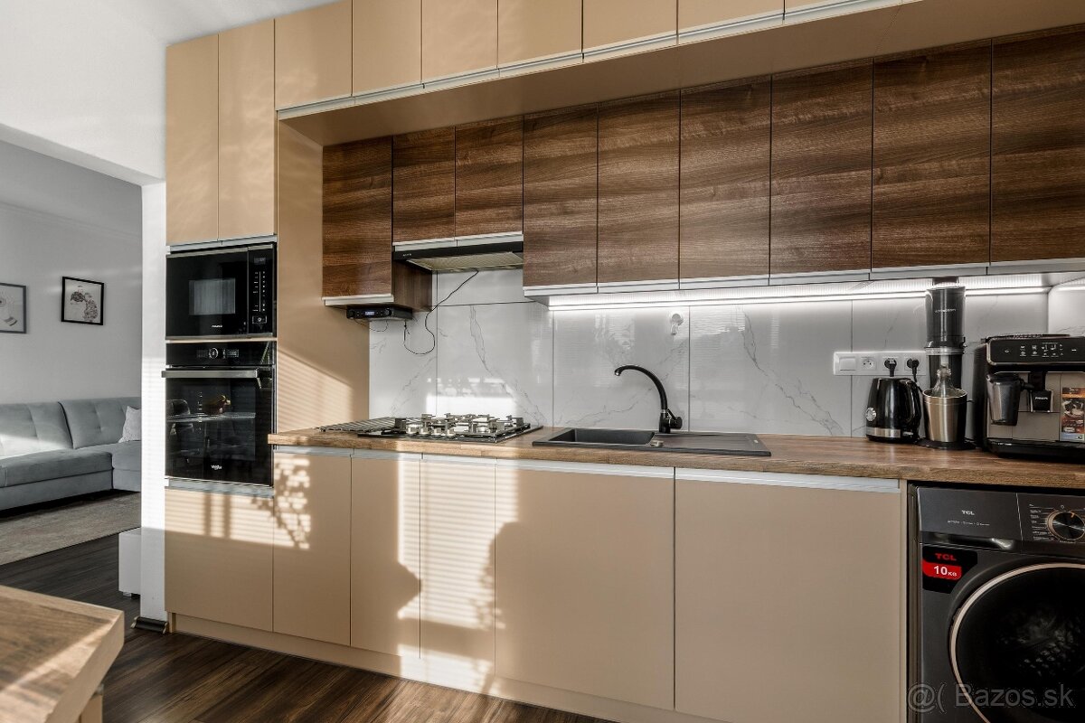 Na predaj 3-izb., kompl.zariadený byt, Nejedlého ul. - 5