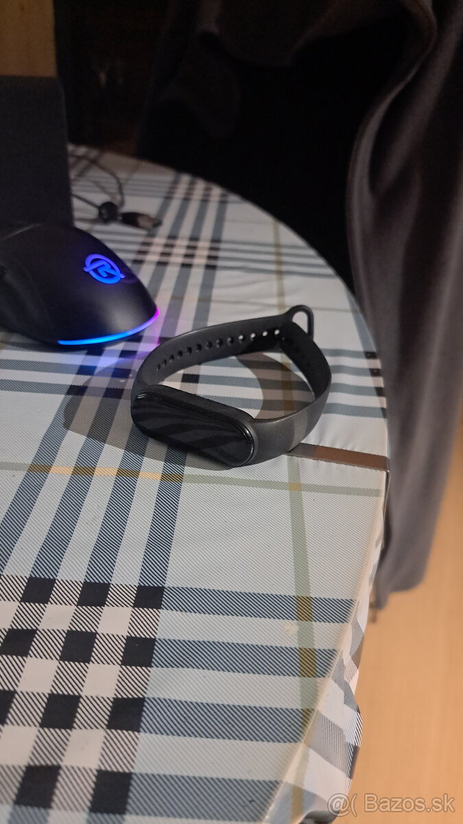 Predám Xiaomi Mi Smart Band 6 - 5