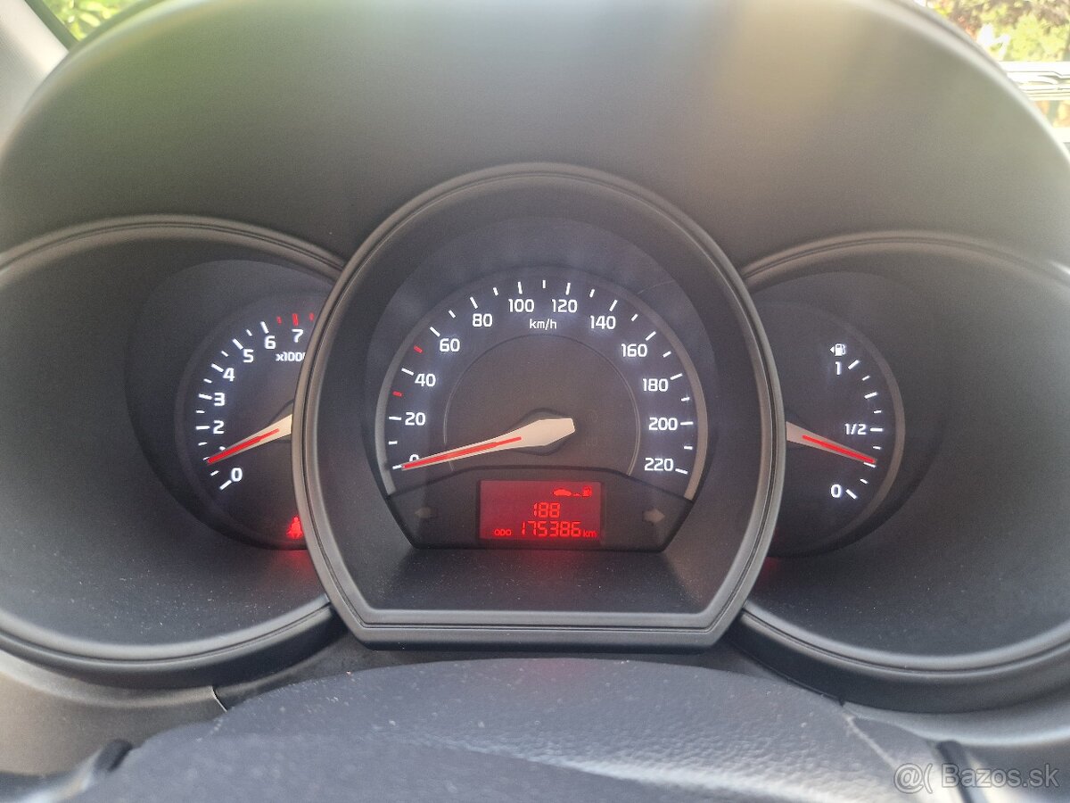 Kia rio 1.2 - 5