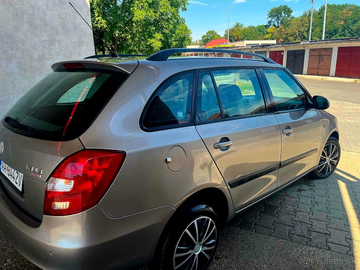 ŠKODA FABIA COMBI 1.9 TDI 74KW - 5