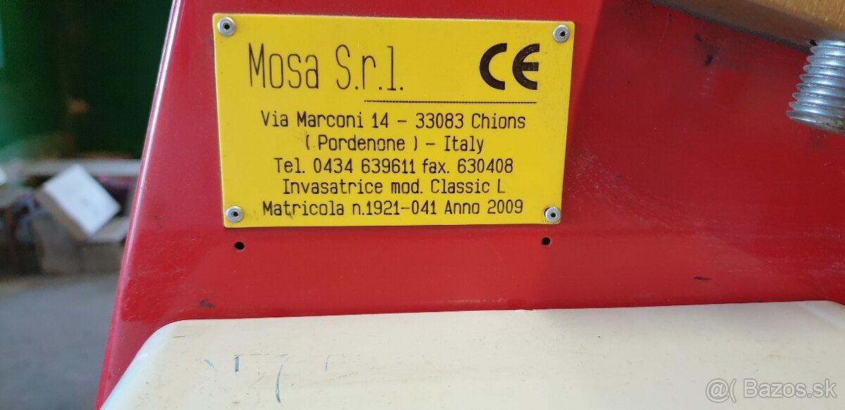 Stroj na sadenie kvetov a zeleniny - 5