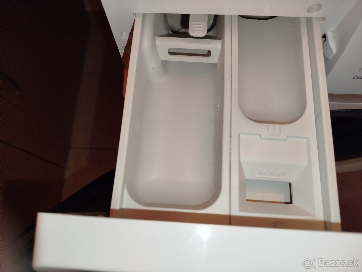 Predám Práčku so sušičkou v jednom - 5