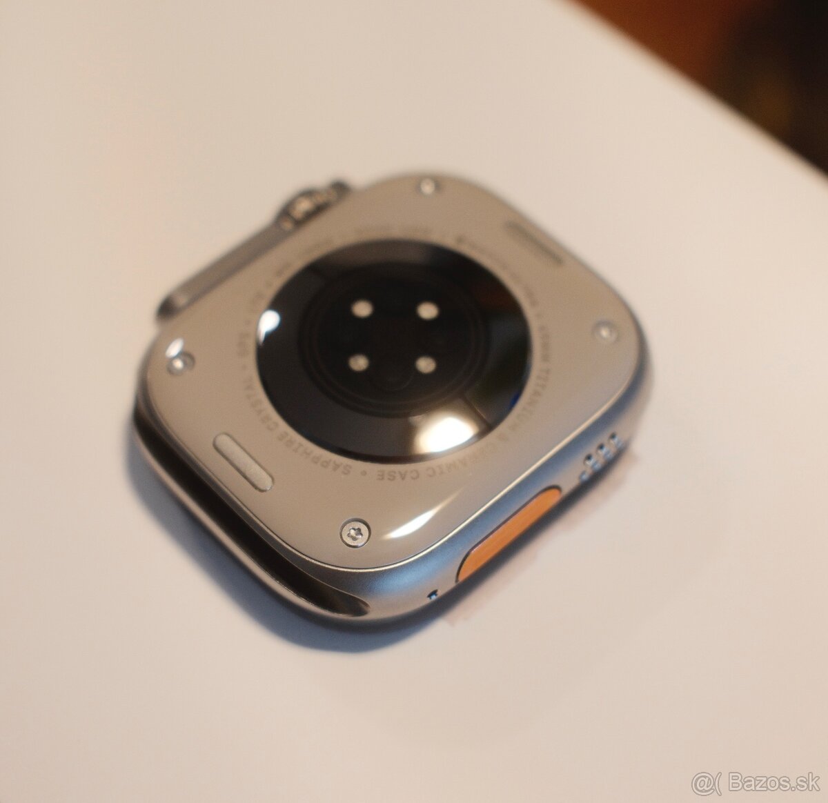 Apple Watch Ultra 2 - strieborne - 5