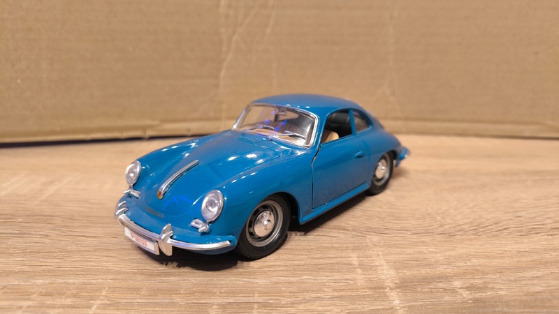 Nezapomenutelné automobily a BBurago Made in Italy 1:24 - 5