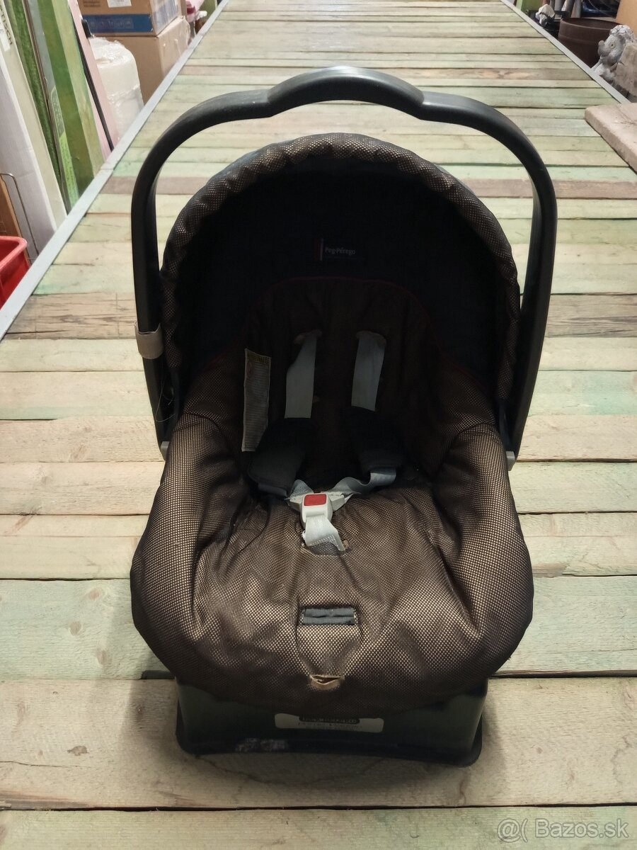 Autosedačka+nosič - 5