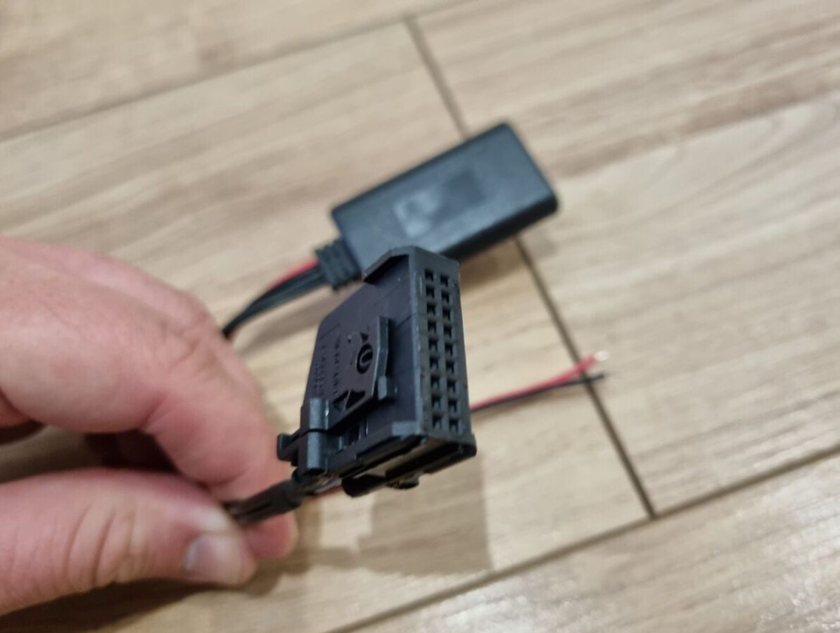 MODUL Bluetooth ADAPTER pre SKODA VW AUDI SEAT - 5