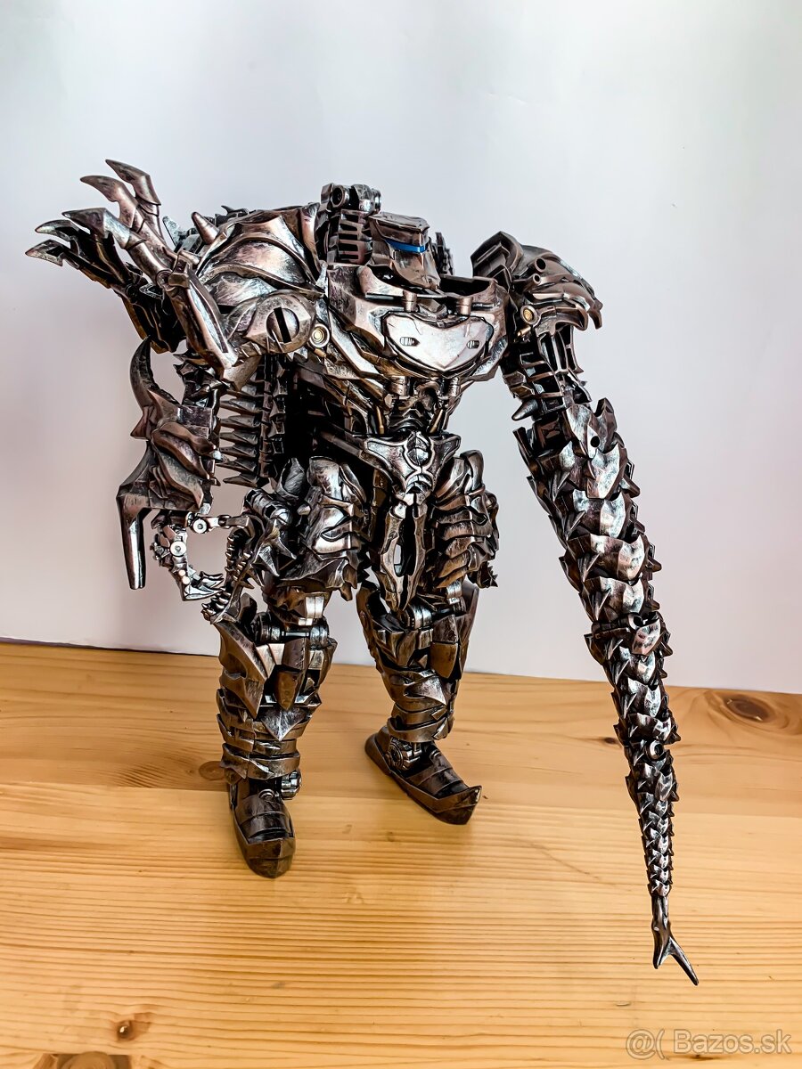 Transformers - Scorn (Black Mamba LS11) - 5