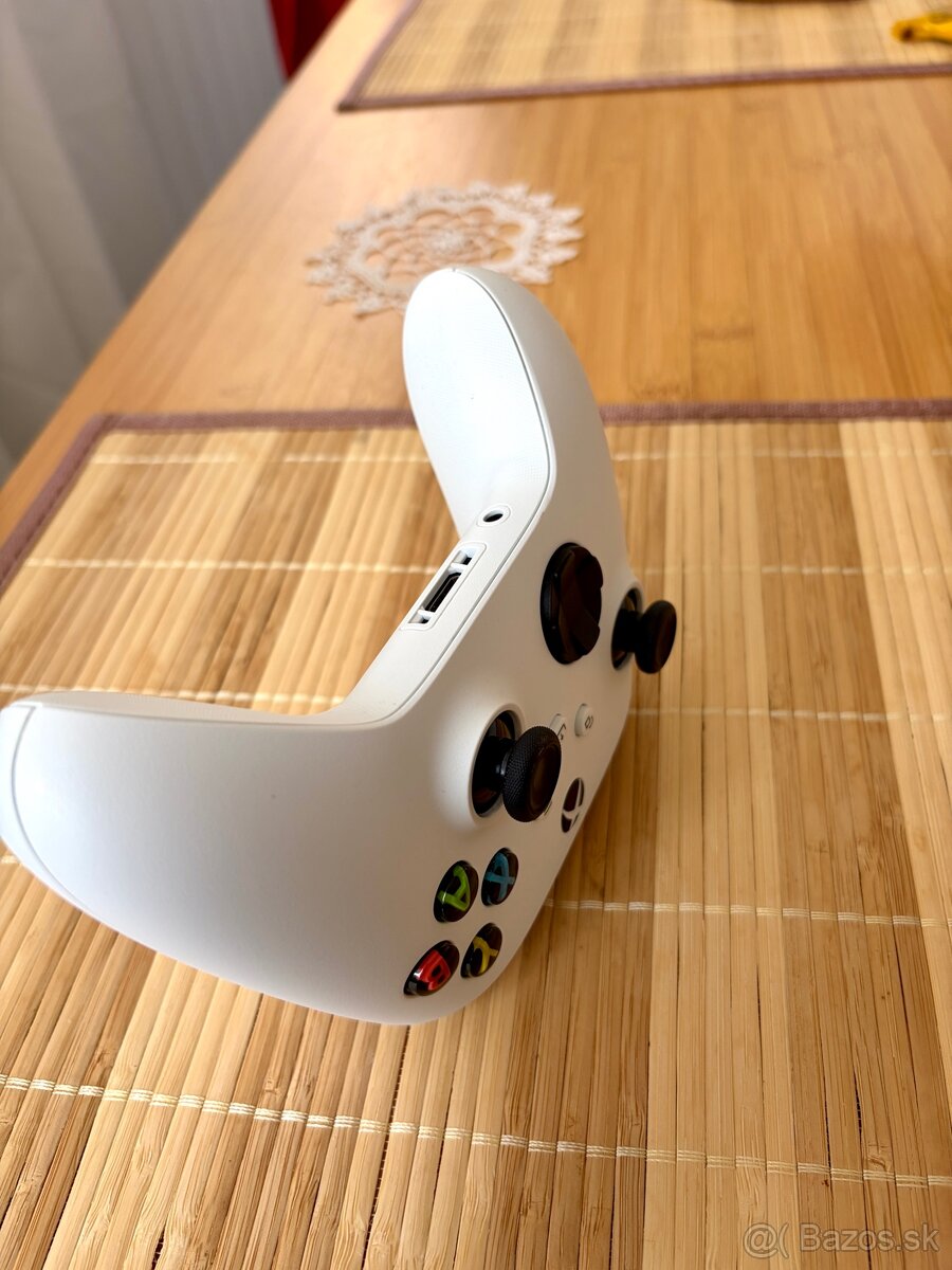 Xbox One / Series s / Series x ovládač - 5