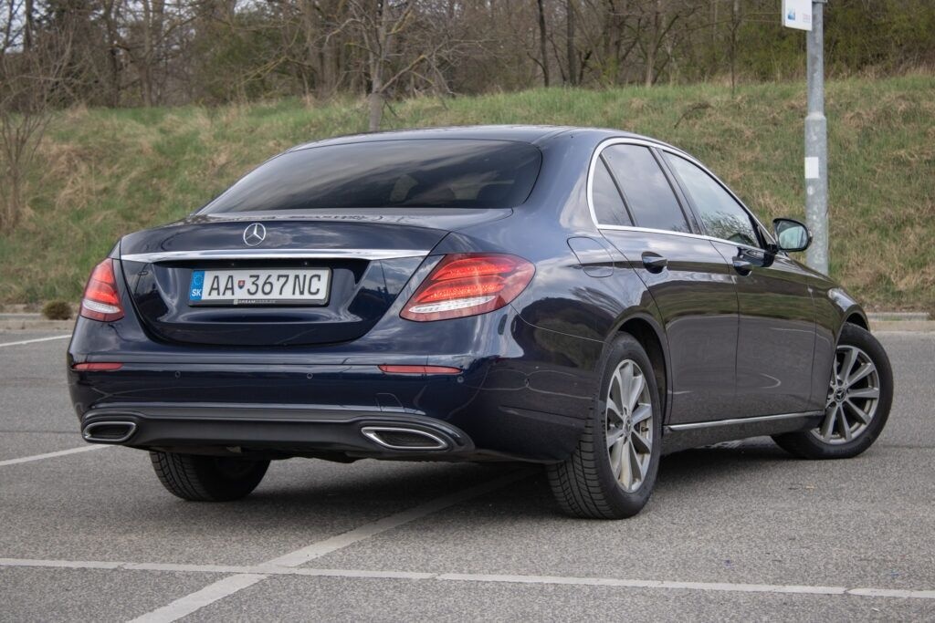 Mercedes-Benz E trieda 200, 9G-Tronic - 5