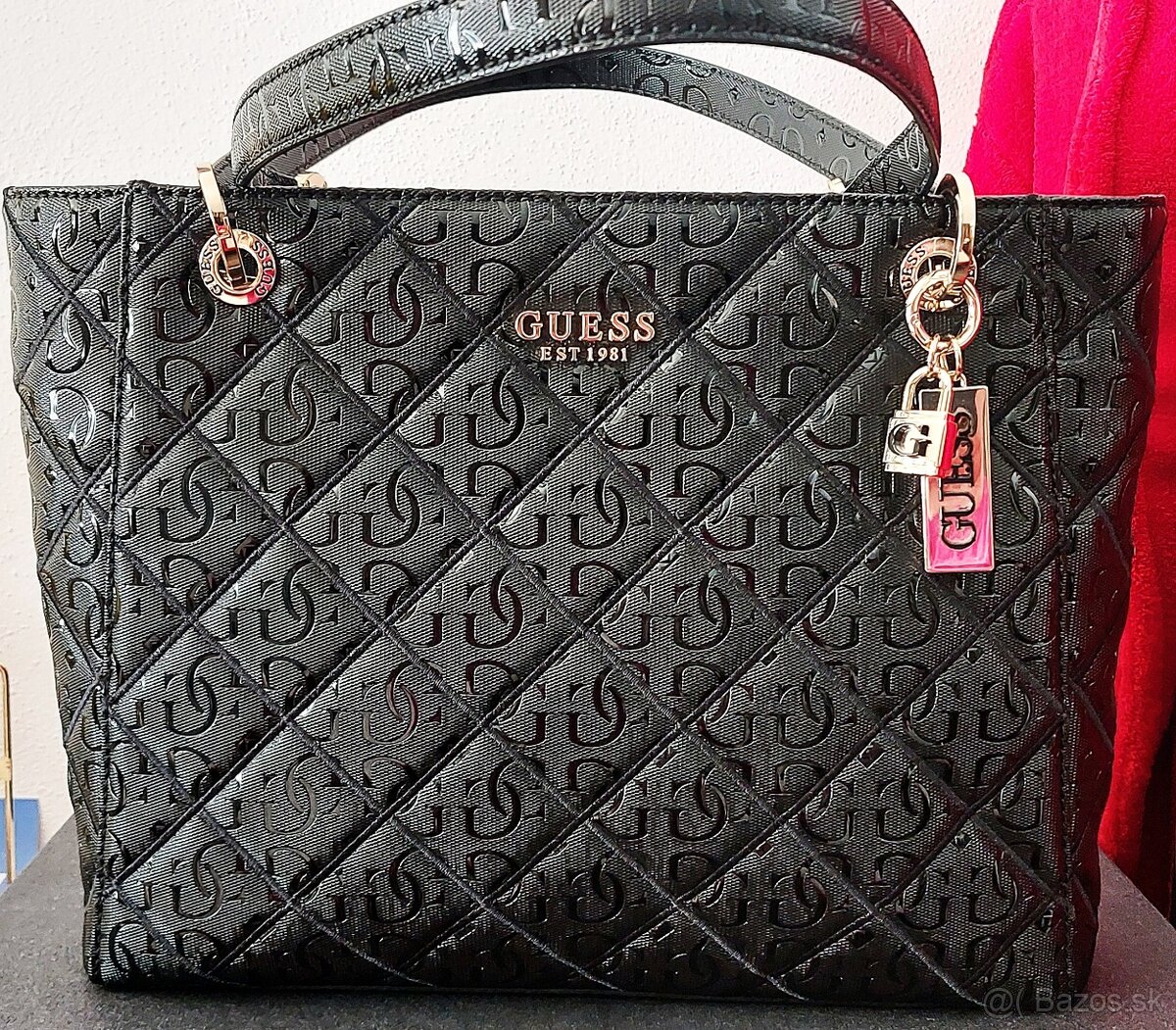 Predám kabelku zn. Guess - 5