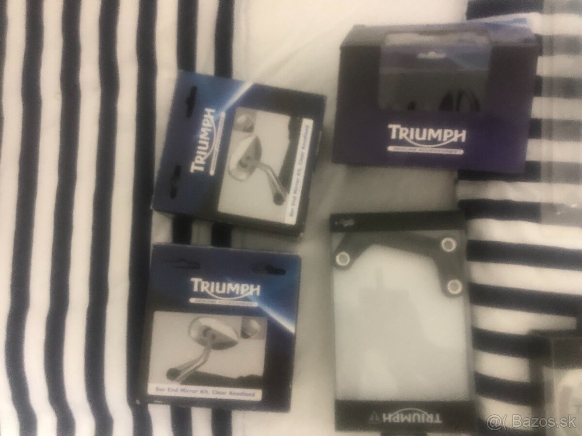 Triumph Bonneville T120 Black edition doplnky NOVE - 5