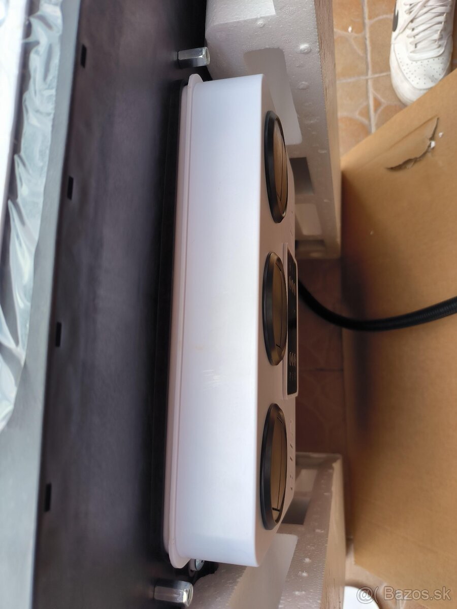 Strešná klimatizacia 12 V 24 V s kúrením - 5