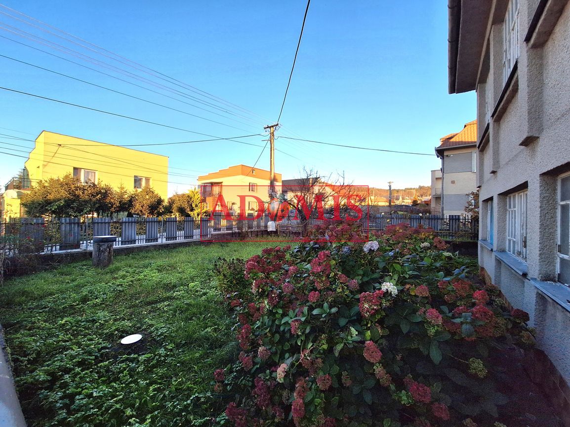 ADOMIS - predáme rodinný dom 2.podlažný 250m2, pozemok 800m2 - 5