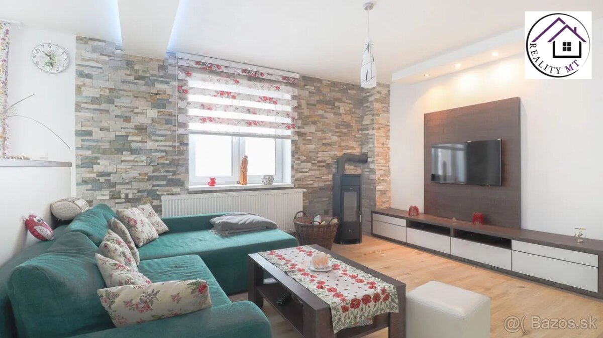 Rodinný dom s garážou a záhradným altánkom na Lipovci - 5