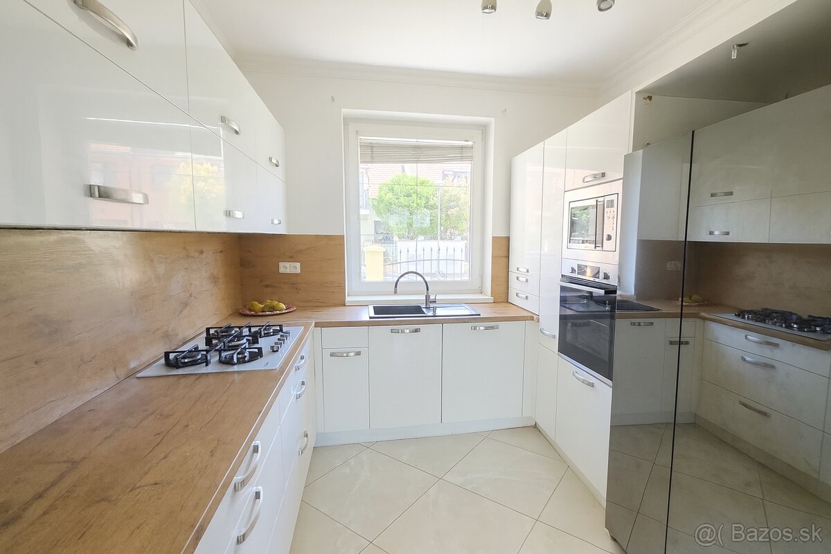 Na predaj rodinný dom, Dunajská Streda - Cena: 282.000€ - 5