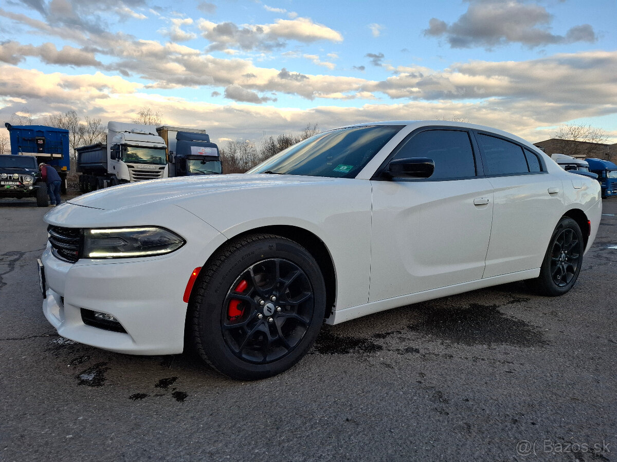 DODGE CHARGER GT 4x4 - 5